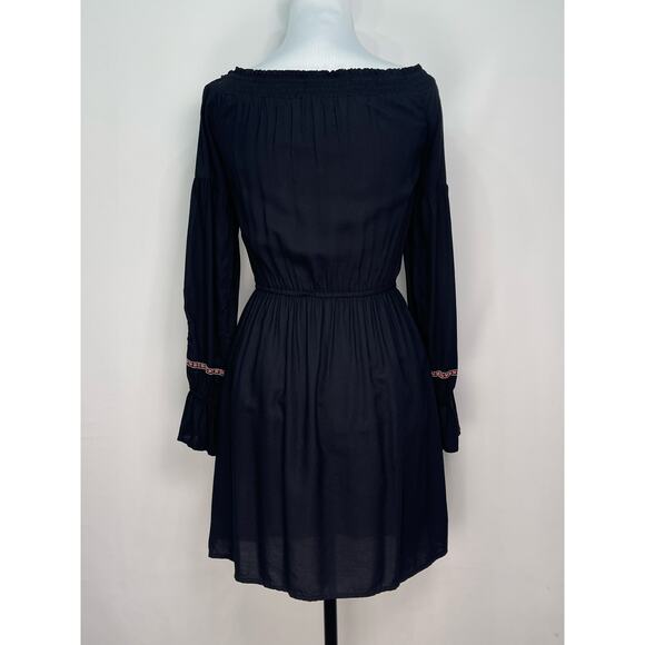 Hollister Size XS Black Floral Embroidered Long‑Sleeve Babydoll Dress - Picture 5 of 13